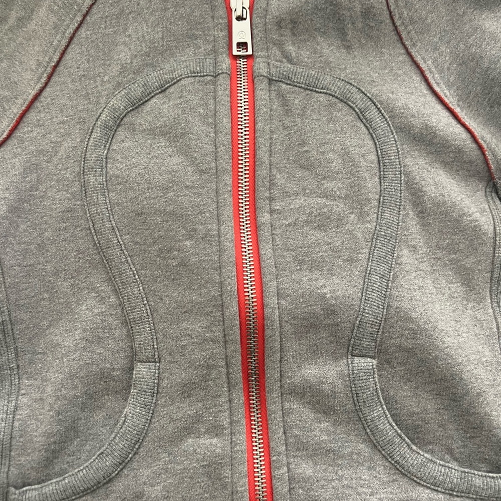 Size 8 zip-up lululemon hoodie